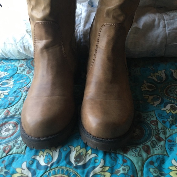 LA Donna Moda Casual Boots - Picture 5 of 10